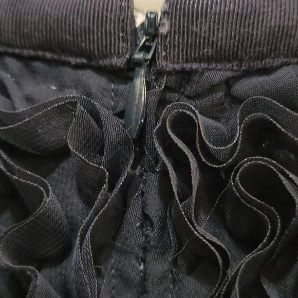 Club Monaco Davin Ruffled Skirt - Picture 4 of 9